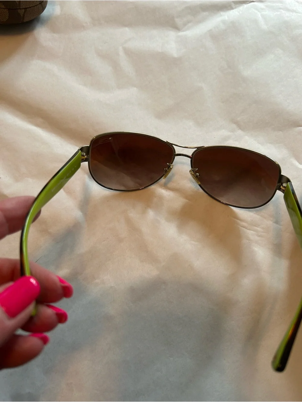 Coach HC7001 Taylor sunglasses ladies gold tone frame tortoise/green